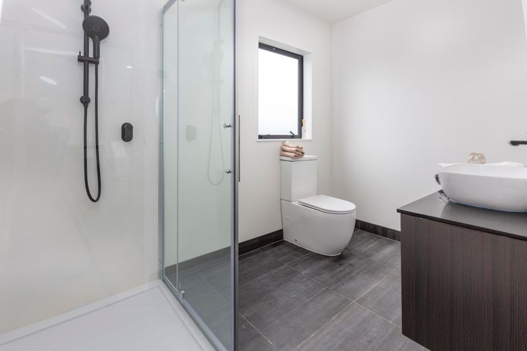 Photo of property in 6a Waitahu Rise, Pukekohe, 2120