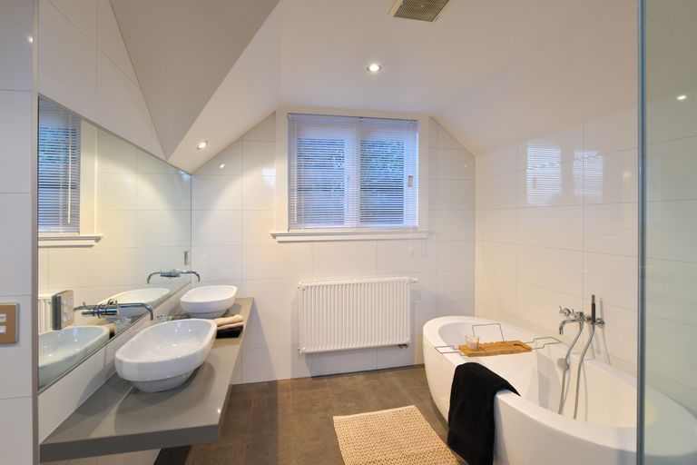 Photo of property in 103 Hackthorne Road, Cashmere, Christchurch, 8022