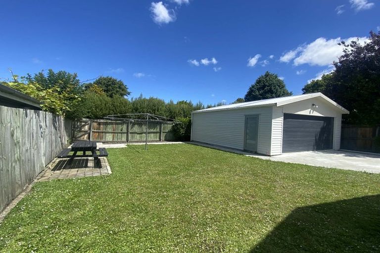 Photo of property in 14 Lochee Road, Upper Riccarton, Christchurch, 8041