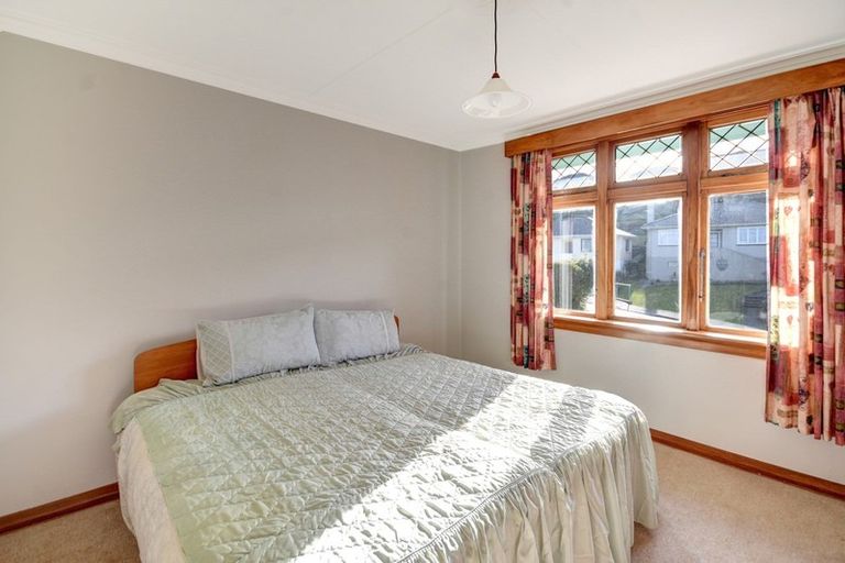 Photo of property in 115 Oakwood Avenue, Balaclava, Dunedin, 9011