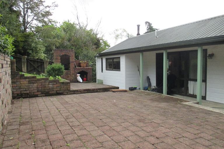 Photo of property in 1 Logan Road, Paeroa, 3600