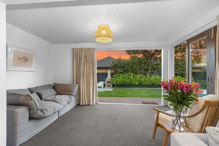Photo of property in 47 Croziers Road, St Albans, Christchurch, 8052
