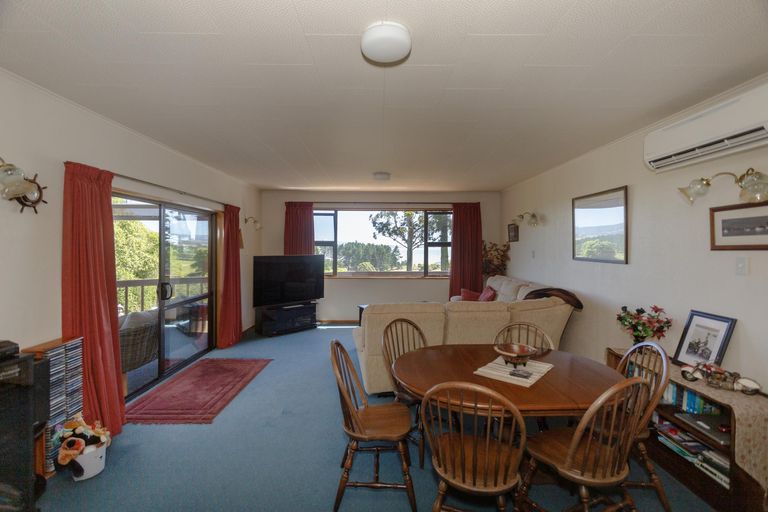 Photo of property in 16 Coronation Street, Moeraki, Palmerston, 9482