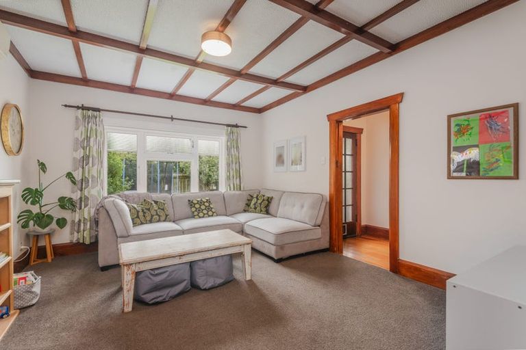 Photo of property in 12 Manson Street, Terrace End, Palmerston North, 4410