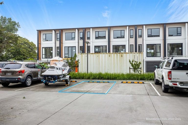 Photo of property in 22/194 Buckley Avenue, Hobsonville, Auckland, 0616