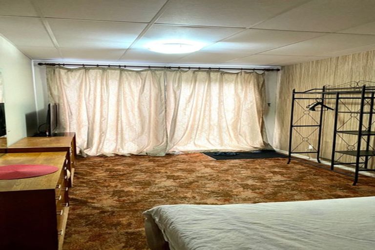 Photo of property in 62 Park Road, Glenfield, Auckland, 0629