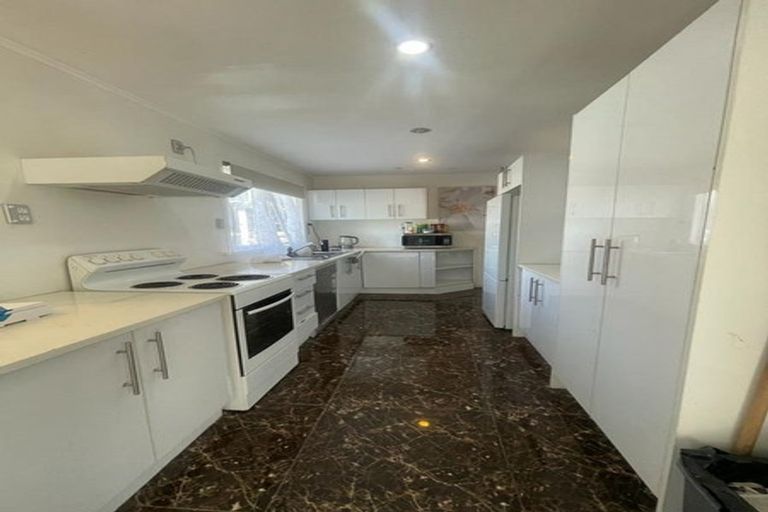 Photo of property in 41a Kelvin Road, Papakura, 2110