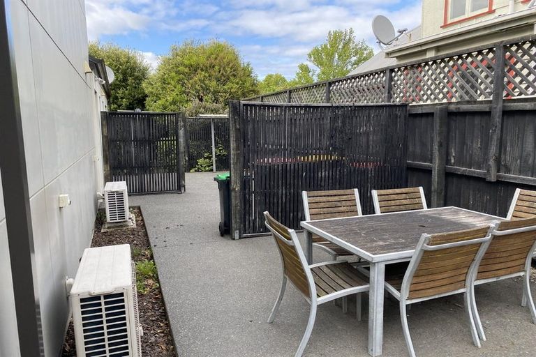 Photo of property in 53 Ilam Road, Upper Riccarton, Christchurch, 8041
