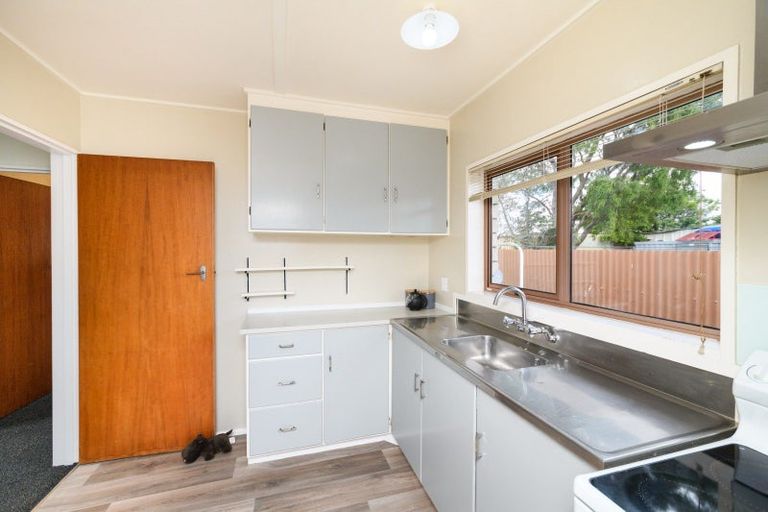 Photo of property in 15a Carthew Street, Feilding, 4702