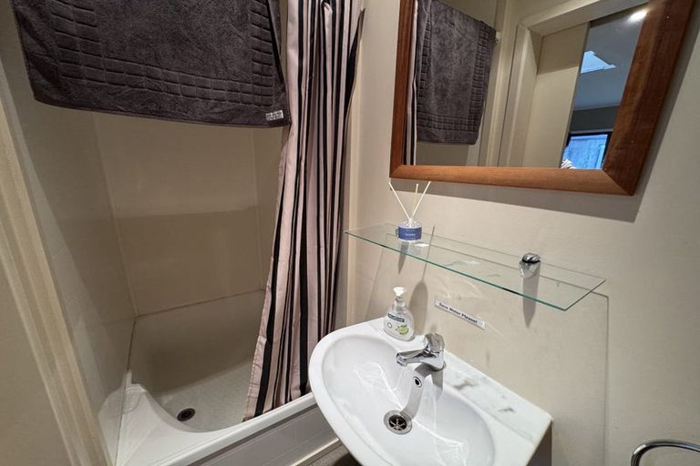 Photo of property in 1435 Old North Road, Helensville, 0875