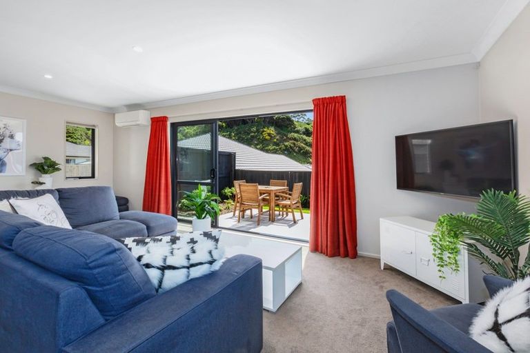 Photo of property in 27a Moonsail Drive, Whitby, Porirua, 5024
