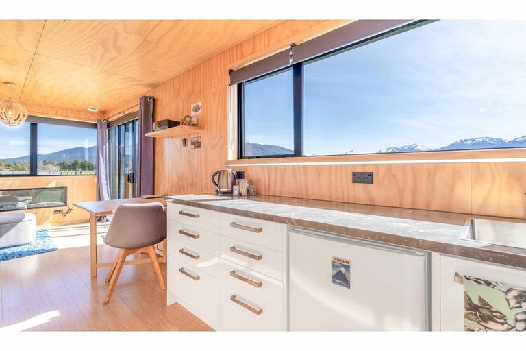 Photo of property in 22 Rodeo Drive, Te Anau, 9600