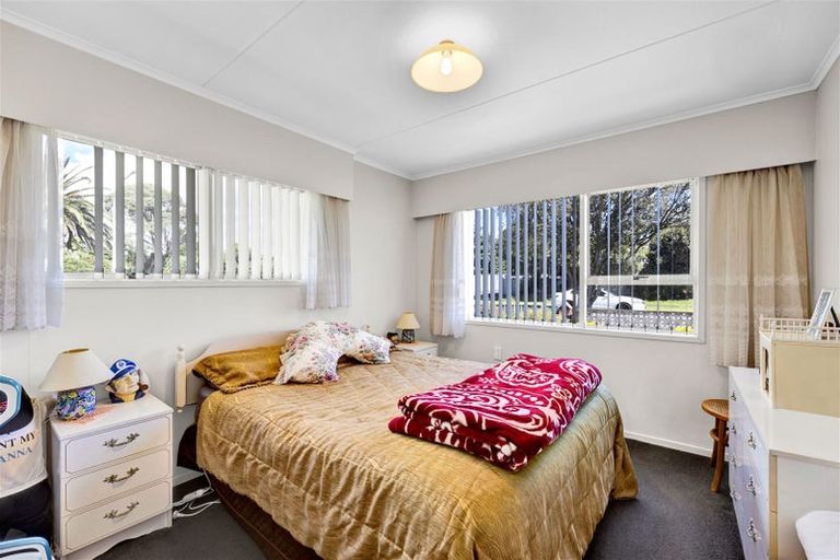Photo of property in 1 Antonia Place, Bell Block, New Plymouth, 4312