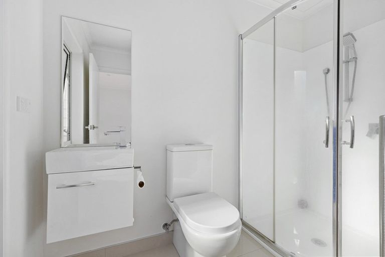 Photo of property in 2/72 Carrington Avenue, Silverdale, Hamilton, 3216