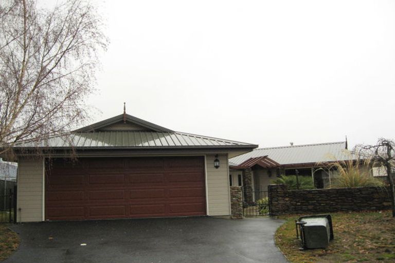 Photo of property in 51 Wishart Crescent, Cromwell, 9310