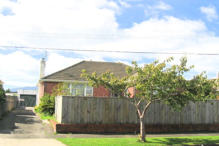 Photo of property in 5 Kelly Grove, Elderslea, Upper Hutt, 5018