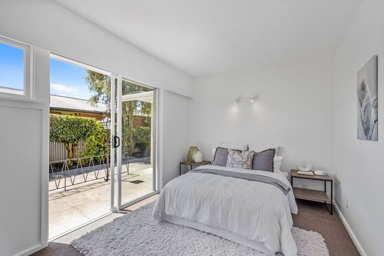 Photo of property in 7 Roydvale Avenue, Burnside, Christchurch, 8042