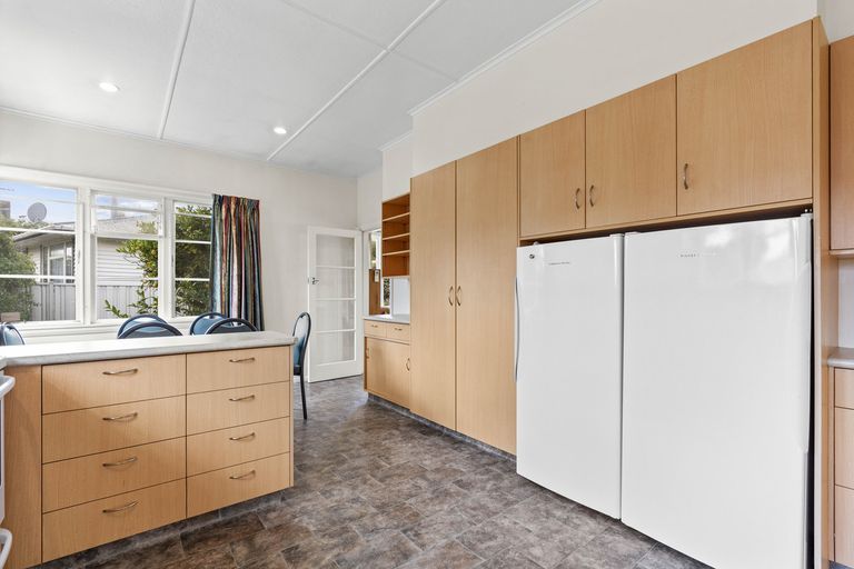 Photo of property in 11 Gordon Street, Lansdowne, Masterton, 5810