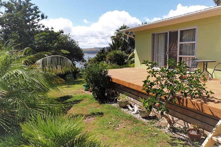 Photo of property in 82 Waterfront Drive, Mangonui, 0420