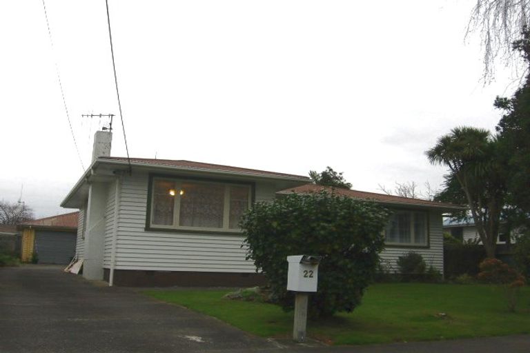 Photo of property in 22 Benmore Avenue, Cloverlea, Palmerston North, 4412