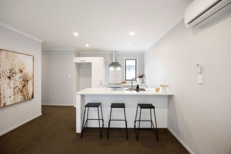 Photo of property in 4/23 Montgomery Crescent, Bader, Hamilton, 3206