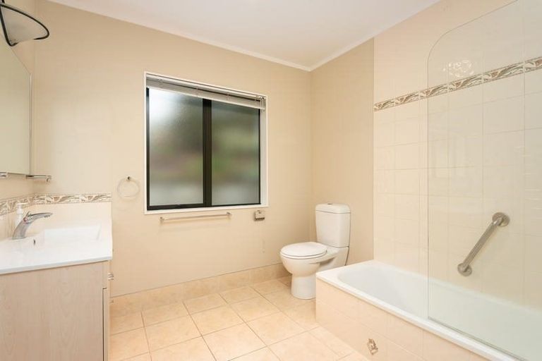 Photo of property in 79 Carlton Street, Bellevue, Tauranga, 3110