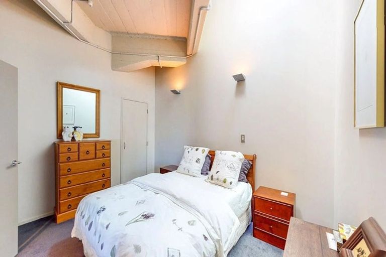 Photo of property in The Plumbers Building, 4a/124 Wakefield Street, Te Aro, Wellington, 6011