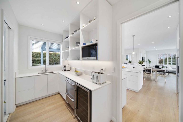 Photo of property in 19 Hinau Road, Karaka, Papakura, 2113