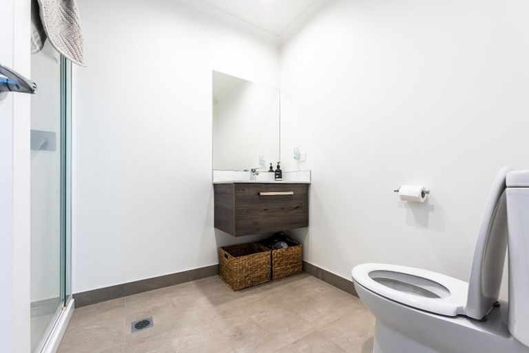 Photo of property in 14 Frank Gill Road, Hobsonville, Auckland, 0616