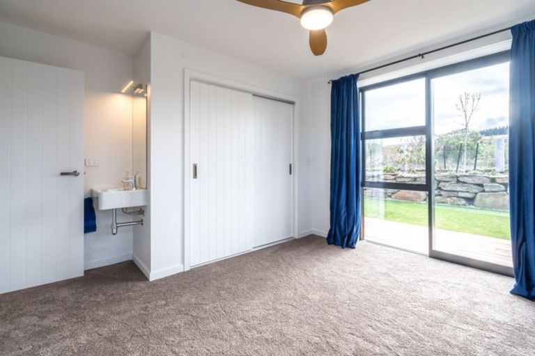 Photo of property in 212 Aubrey Road, Wanaka, 9305