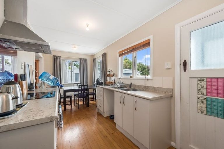 Photo of property in 59 Bader Street, Bader, Hamilton, 3206