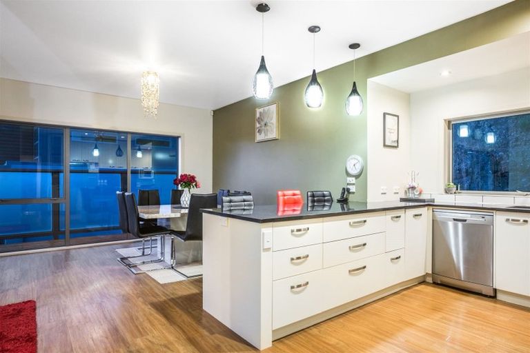 Photo of property in 51 Spyglass Lane, Whitby, Porirua, 5024