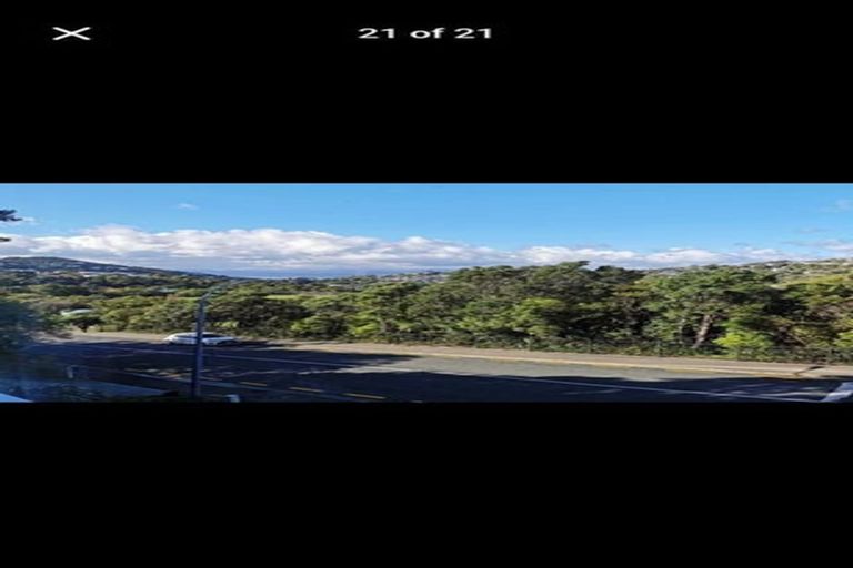 Photo of property in 16 Chartwell Drive, Crofton Downs, Wellington, 6035