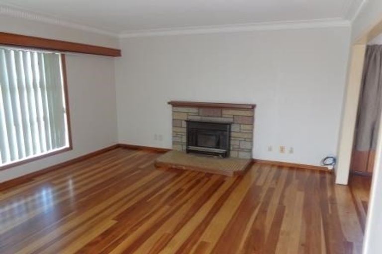 Photo of property in 129 Rathgar Road, Henderson, Auckland, 0610