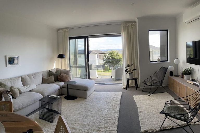Photo of property in 31/1 Scott Road, Hobsonville, Auckland, 0616