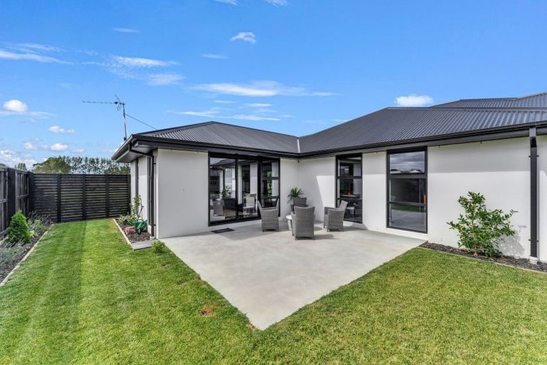 Photo of property in 54 Ashbury Drive, Tinwald, 7774