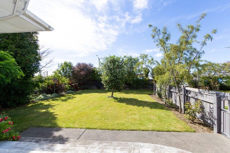 Photo of property in 263 Kennedy Road, Onekawa, Napier, 4110