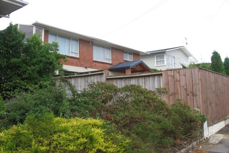 Photo of property in 165 Coronation Road, Hillcrest, Auckland, 0627