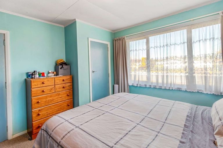 Photo of property in 6 Grenville Street, Levin, 5510