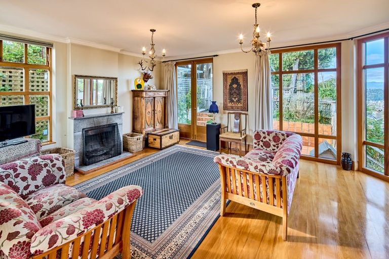 Photo of property in 20 Hadfield Terrace, Kelburn, Wellington, 6012