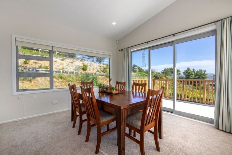 Photo of property in 20 Madeira Close, Whitby, Porirua, 5024