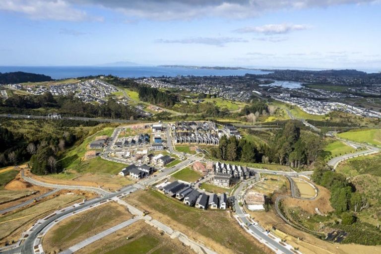 Photo of property in 47 Kikorangi Drive, Wainui, 0992