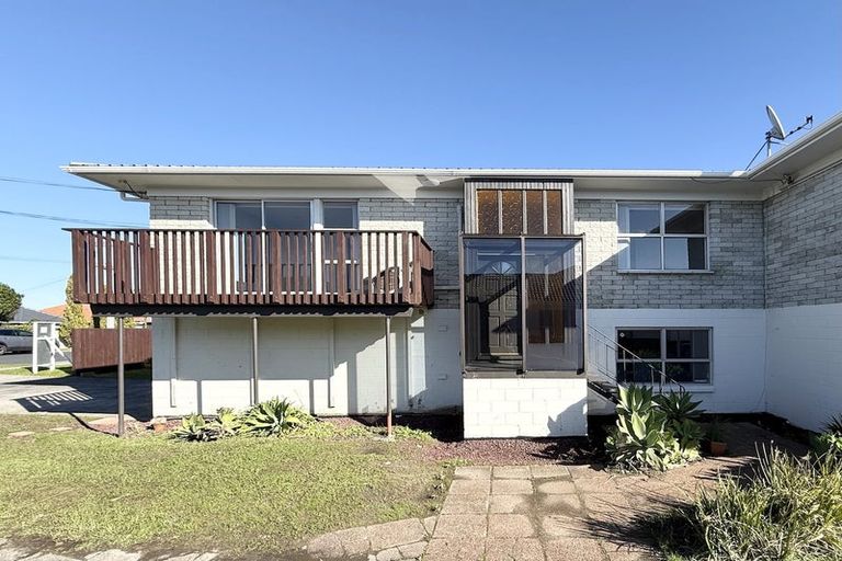 Photo of property in 1/41 Jutland Road, Hauraki, Auckland, 0622
