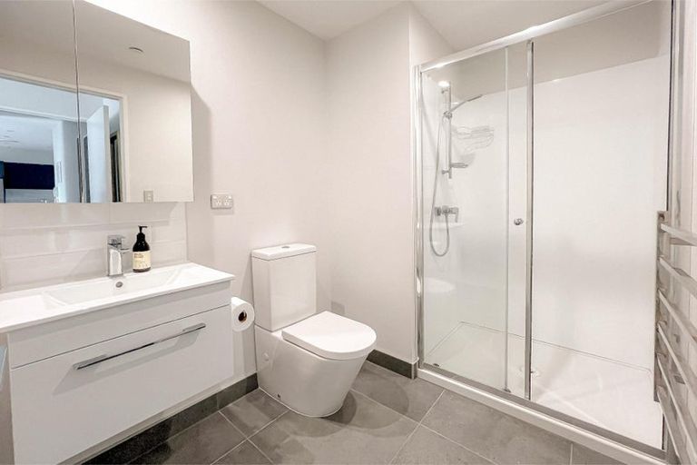 Photo of property in 1/2g Onekiritea Road, Hobsonville, Auckland, 0616