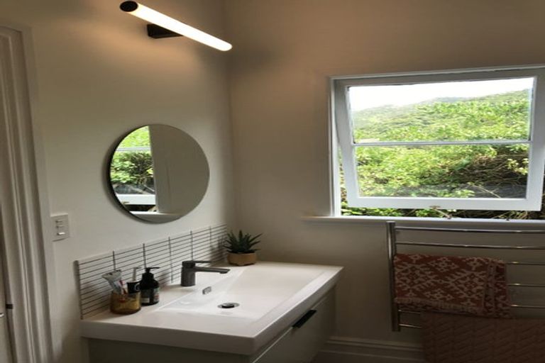 Photo of property in 40 Awarua Street, Ngaio, Wellington, 6035