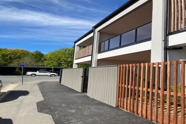 Photo of property in 105/1 Hewitts Road, Merivale, Christchurch, 8014