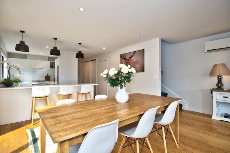 Photo of property in 23 Double Cone Road, Jacks Point, Queenstown, 9371