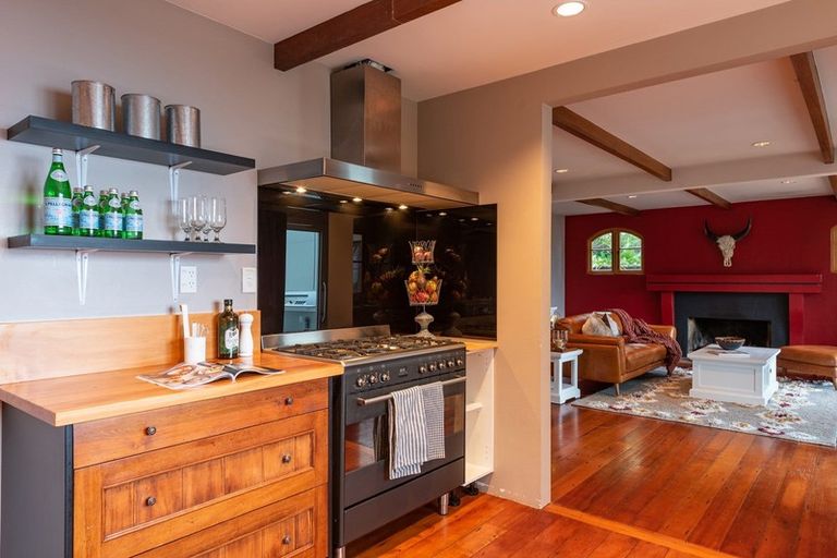 Photo of property in 63 Wharemauku Road, Raumati Beach, Paraparaumu, 5032