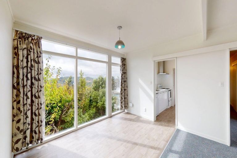 Photo of property in 21 Halifax Street, Kingston, Wellington, 6021