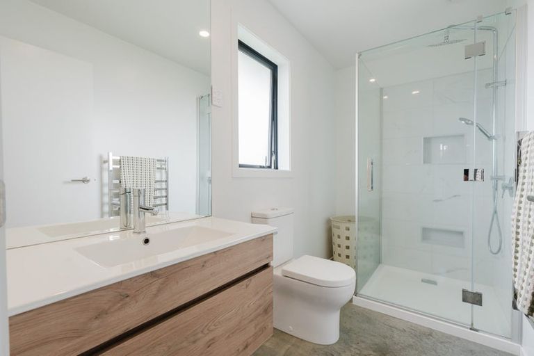 Photo of property in 12 Iwi Road, Baverstock, Hamilton, 3200